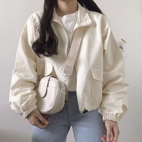 [PaidLink] 44 Most Saved Soft Spring Outfits Casual Tricks You'll Want To Use This Autumn #softspringoutfitscasual Outfit Korean Style, Korean Casual Outfits, Casual Day Outfits, Quick Outfits, Easy Trendy Outfits, Casual Spring, Kpop Fashion Outfits, Girls Fashion Clothes, Spring Outfits Casual