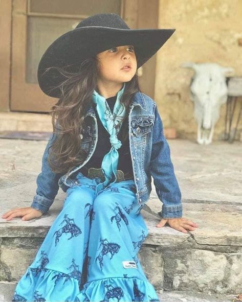 Western Baby Clothes, Toddler Winter, Western Babies, Baddie Outfits Casual, Western Outfits, Future Kids, Baby Fever, Future Baby, Country Girls