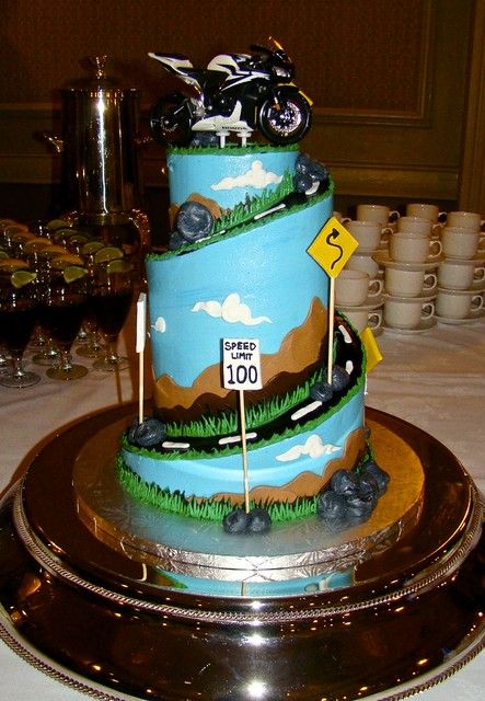 motorcycle grooms | Sweet Treets Bakery | Flickr Motorbike Cake, Harley Davidson Cake, Motorcycle Cake, Bike Cakes, Vegan Crackers, Gourmet Vegan, Cakes For Men, Grooms Cake, Occasion Cakes