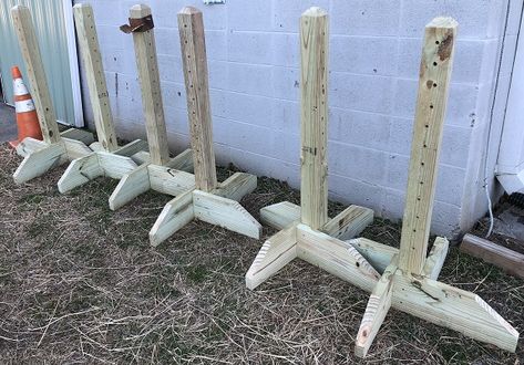 Diy Horse Jump Standards, How To Make Horse Jumps, Diy Arena Drag, Diy Dressage Arena, Diy Jump Standards, Jump Standards Diy, Horse Jump Diy, Hobby Horse Jumps Diy, Diy Horse Jumps