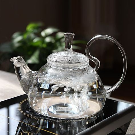 Glass Tea Kettle Glass Tea Pot, Glass Tea Kettle, Steeped Tea, Cute Kitchen, Cool Kitchen Gadgets, Chocolate Pots, Tea Kettle, Kitchen Stuff, Kitchen Items