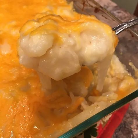 Quick And Easy Scalloped Potatoes For Two Quick Scalloped Potatoes, Scalloped Potatoes For Two, Scalloped Potatoes Easy, Small Potatoes, Chocolate Apples, Baked Veggies, Thanksgiving Dinner Recipes, Just A Pinch Recipes, Small Potato