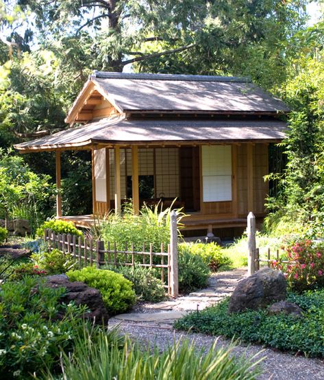 Japanese Entrance, Japanese Cottage, Tea House Design, Asian House, Japanese Garden Landscape, Japanese Home Design, Japanese Tea House, Japanese Tea Garden, Japanese Style House