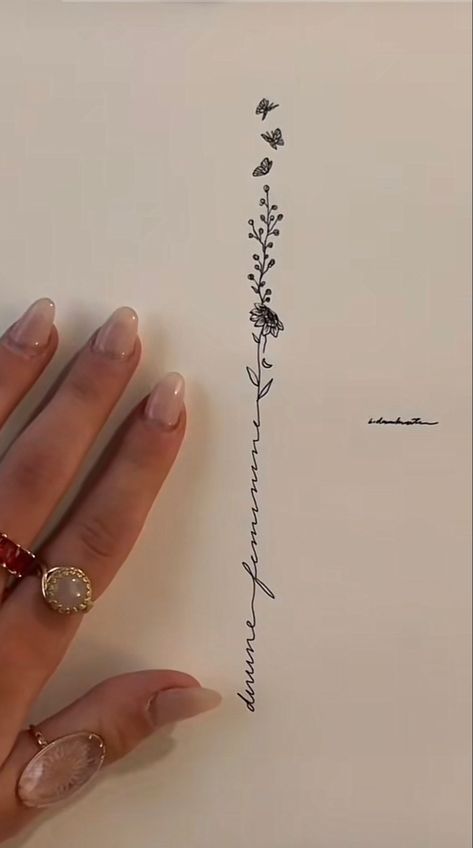 Long Dainty Tattoo, Dainty Back Of Neck Tattoos For Women, Back Tattoo Women Dainty, Devine Feminine Spine Tattoo, Flower Spine Tattoos For Women, Small Spine Tattoos For Women, Dainty Spine Tattoos, Minimalist Spine Tattoo, Dainty Spine Tattoos For Women