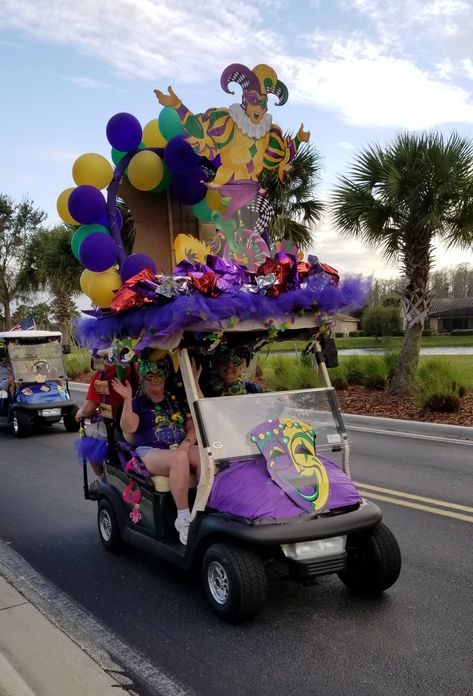 Golf Cart Parade, Mardi Gras Parade Float, Golf Cart Decorations, Hometown Christmas, Mardi Gras Kid, Mardi Gras Diy, Pictures With Santa, Mardi Gras Party Decorations, Mardi Gras Float