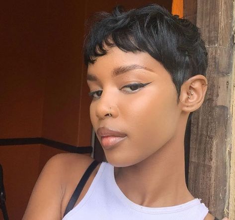 Chop Pixie Cut Hairstyle For Black Women French Pixie Haircut With Bangs, Nia Long Pixie Cut, Straight Pixie Haircut Black Women, Short Haircuts On Black Women, 90s Bowl Cut Black Women, Black Girls Short Haircut, Nia Long Short Hair 90s Pixie Cuts, Teyana Taylor Pixie Haircut, Short Buzzed Hair Woman