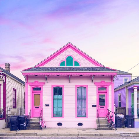 Bedroom Design Pink, Trendy Bedroom Design, Pink House Exterior, House Exterior Minecraft, Louisiana Homes, Shotgun House, New Orleans Homes, Interior Decorating Styles, Colourful Buildings