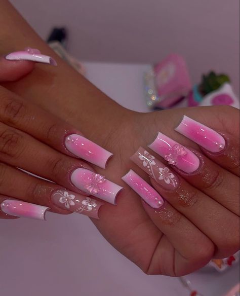 Acrylic Press On Nails, Colored Acrylic Nails, Girly Acrylic Nails, Short Square Acrylic Nails, Long Acrylic Nails Coffin, Unique Acrylic Nails, Long Square Acrylic Nails, Bling Acrylic Nails, Acrylic Nails Coffin Short