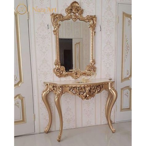 Luxury Golden Italian Console Style Mirror Finish Hallway Console Table living room furniture gold color high quality best sell https://m.alibaba.com/product/1600134261677/Luxury-Golden-Italian-Console-Style-Mirror.html?__sceneInfo={"cacheTime":"1800000","type":"appDetailShare"} Classic Console Table With Mirror, Console Table With Mirror, Hallway Console Table, Classic Console Table, Mirror Interior Design, Wall Hanging Mirror, Indian Bedroom Decor, Console Table Living Room, Baroque Decor