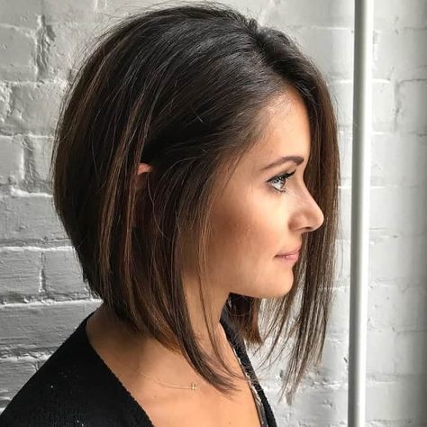 30 Sexiest Angled Bob Hairstyles You Need to Try in 2023 Very Long Bob, Corte Chanel, Inverted Bob Haircuts, Angled Bob Haircuts, Asymmetrical Bob Haircuts, Haircut Images, Angled Bob Hairstyles, Inverted Bob Hairstyles, Stacked Bob Haircut