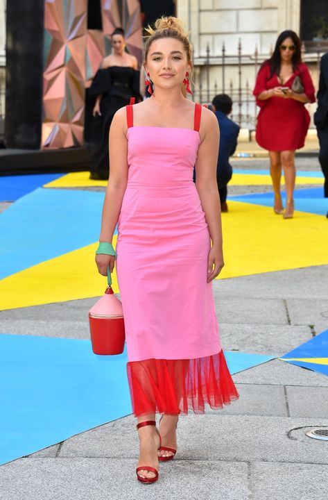 Florence Pugh’s Best Outfits Through the Years: Photos – WWD Florence Pugh Red Carpet, Pink And Red Dress, Best Red Carpet Looks, Classic Shirt Dress, Valentino Dress, Haute Couture Dresses, Quirky Fashion, Florence Pugh, Red Carpet Looks