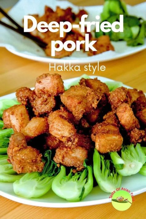 Fried pork belly Hakka style - Quick and easy recipe (absolutely delicious) Fried Pork Belly Recipes Easy, Deep Fried Pork Belly, Chinese Pork Belly Recipe, Pork Belly Recipes Easy, Hakka Recipe, Korean Pork Belly, Pork Belly Recipes Crispy, Fried Pork Belly, Chinese Family