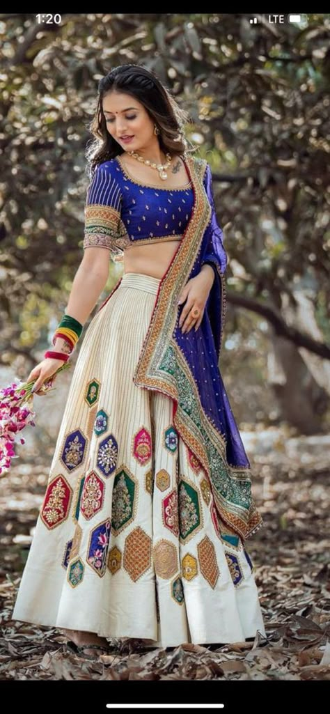 Patchwork Lengha, Tredishnal Outfit, New Chaniya Choli Designs, Navratri Collection 2024, Chaniya Choli Designs Latest, Sadu Bharat Chaniyacholi, Latest Chaniya Choli Design For Marriage, Latest Chaniya Choli Design, Chaniya Choli Designs Weddings Latest