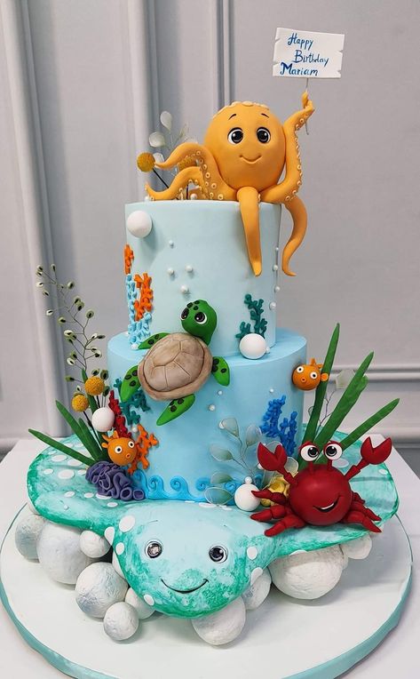 Ocean Theme Cake For Boys, Ocean Bday Cake, Underwater Cake Ideas, Sea Cake Design, Underwater Theme Cake, Under The Sea Cake Ideas, Sea Creature Cake, Underwater Cakes, Underwater Birthday Cake