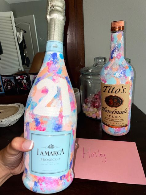 21st Birthday Painted Bottle, 21 Birthday Champagne Bottle, 21st Birthday Bottle Decoration, Painted Champagne Bottle 21st Birthday, Painted Prosecco Bottle, Painted Alcohol Bottles, 21st Birthday Bottle, Happy Birthday Painting, 18th Ideas