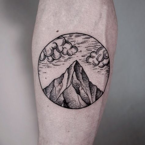 Watercolor Mountains Tattoo, Small Mountain Tattoo, Pointillism Tattoo, Geometric Mountain Tattoo, Mountain Tattoo Simple, Circle Tattoo, Circle Tattoos, Cloud Tattoo, Landscape Tattoo