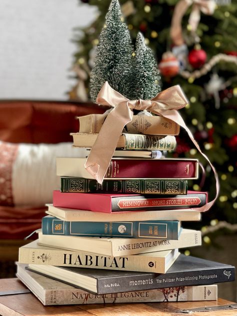 Christmas Eve Book Tradition, Christmas Book Photography, Books And Christmas Aesthetic, Christmas Book Basket, Christmas Aesthetic Books, Christmas Book Photo, Book Club Christmas Party Ideas, Christmas Book Club Party, December Bookstagram