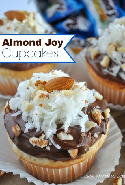 almond joy Almond Joy Cupcakes Recipe, Cupcake Sampler Ideas, Gourmet Cupcakes Fancy, Almond Joy Cupcakes, Flavored Cupcakes, Crazy Cupcakes, Recipes Cupcakes, Candy Cupcakes, Son's Birthday