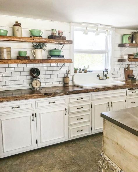 Rustic Decor Ideas, Farmhouse Kitchen Inspiration, Interior Vintage, Decorating Home, Farmhouse Kitchen Design, Rustic Home Design, Kitchen Redo, Interior Home, Open Shelves