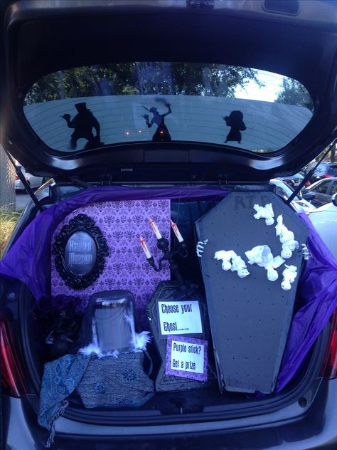 Haunted Mansion trunk or treat idea Trunk Or Treat Ideas For Cars Haunted Mansion, Disney Haunted Mansion Trunk Or Treat, Haunted House Trunk Or Treat Ideas, Trunk Or Treat Haunted Mansion, Diy Haunted Mansion Decor, Trunk Or Treat Disney, Haunted House Trunk Or Treat, Disney Haunted Mansion Decorations, Haunted Mansion Trunk Or Treat