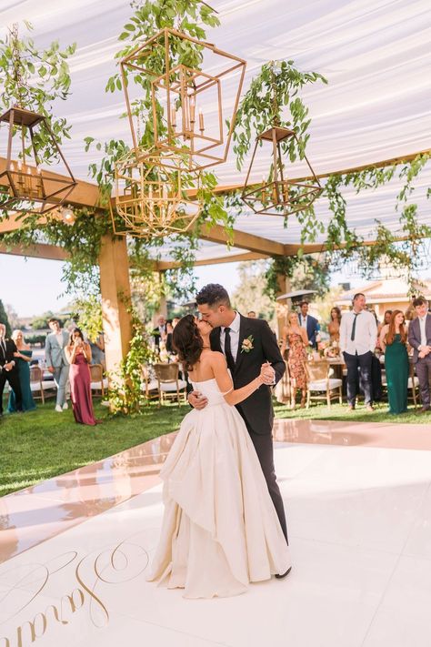 Sarah Hyland Wedding, Wells Adams, Vera Wang Wedding Dress, Peyton Clark, California Vineyards, Santa Ynez Valley, Vera Wang Wedding, Wedding Dresses Vera Wang, Vogue Wedding