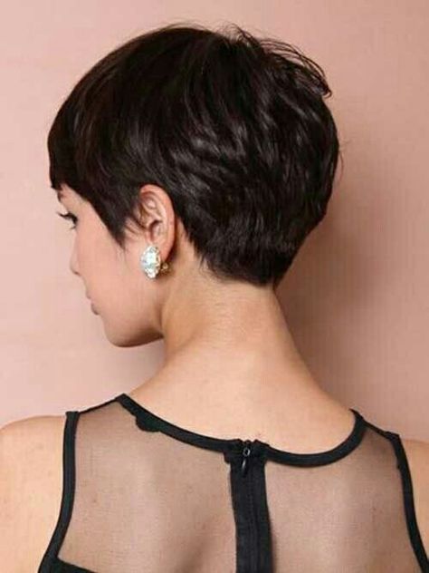 Kort Bob, Short Black Hair, Short Dark Hair, Undercut Pixie Haircut, Best Short Haircuts, Pixie Hair, Short Pixie Haircuts, Pixie Haircuts, Short Hair Styles Pixie