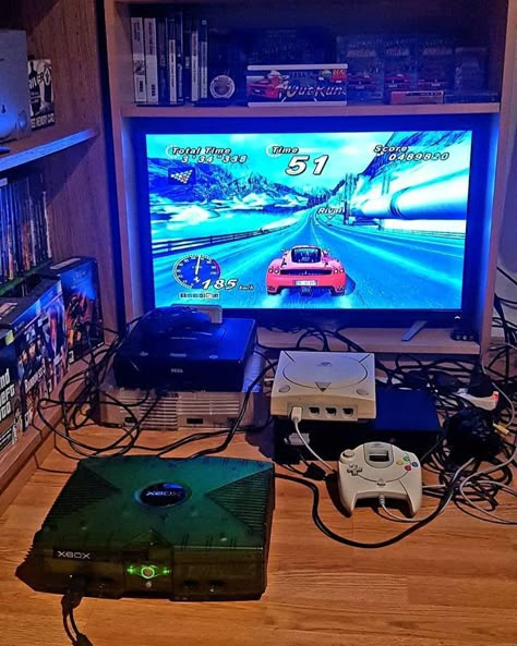 Retro Gaming Room, Bike Games, Zombie Games, Girls Games, Girl Games, Retro Gaming Art, Retro Gadgets, Vintage Video Games, Gaming Room Setup