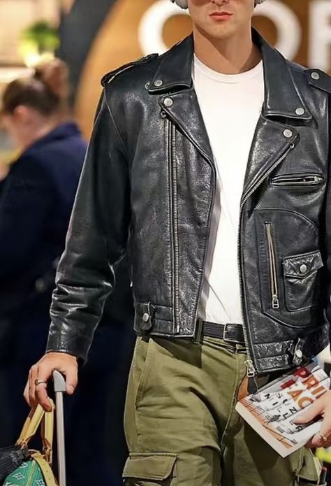 Retro Leather Jacket Outfit Men, 90s Leather Jacket Outfit Men, Man In Leather Jacket Aesthetic, Black Leather Jacket Aesthetic Men, Starboy Leather Jacket, Starboy Style, Kurt Cobain Style, Soccer Jokes, British Style Men