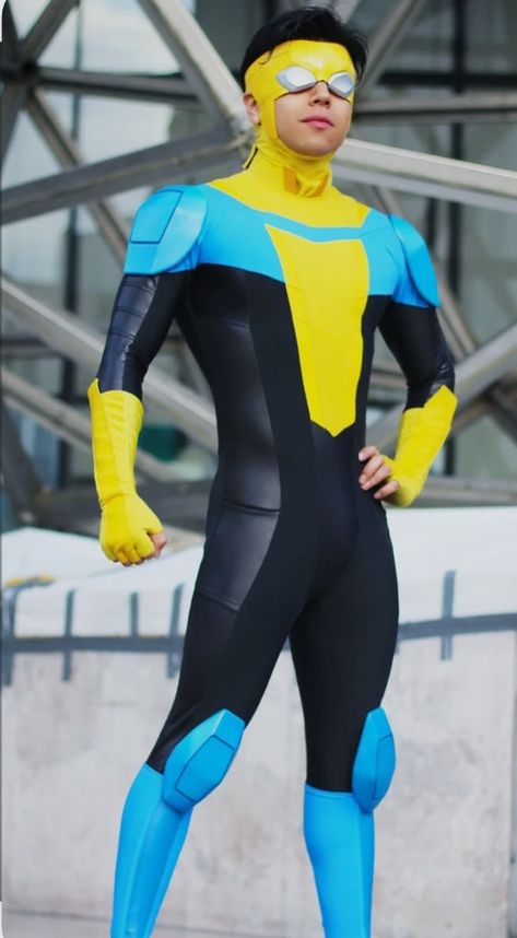 Invincible Cosplay, Male Cosplay, Universe, Anime, Pins