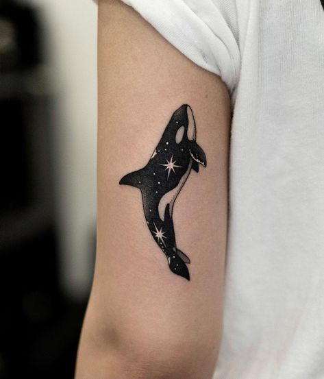 Mini Orca Tattoo, Orca Yin Yang Tattoo, Small Orca Tattoo, Orca Tattoo Men, Tiny Orca Tattoo, Traditional Orca Tattoo, Small Orca Whale Tattoo, Orca Tattoo Thigh, Orca Arm Tattoo