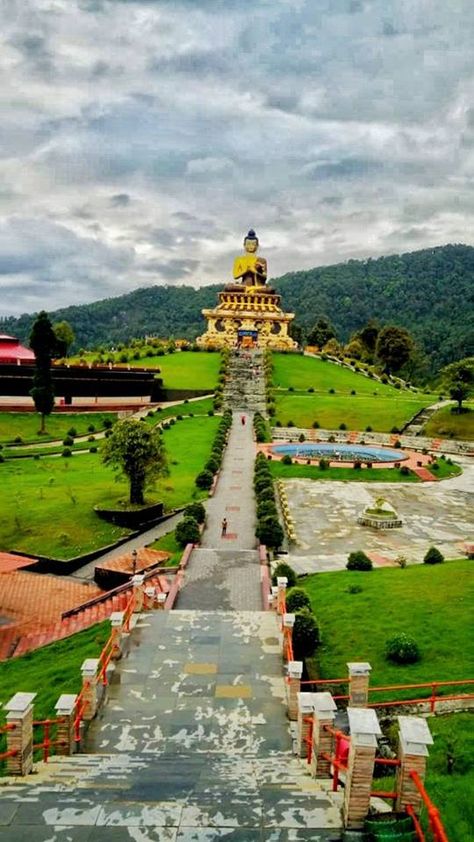 Buddha park, Ravangla, South Sikkim  PC - Kinkini Chatterjee #india #bharat #nature #hindustan #sikkim #buddha North East India Travel Photography, Pelling Sikkim Photography, Darjiling Photography, Sikkim Nature, Sikkim Culture, Sikkim Photography, Sikkim Tourism, Monument Architecture, India Travel Places