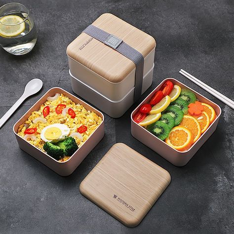 Minuman Starbucks, Kotak Bento, Japanese Bento Box, Lunch Box Containers, Container Storage, Japanese Bento, Box Wood, Bento Boxes, Japan Design