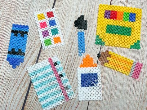 Perler Beads School Supplies, Pencil Perler Bead Pattern, Perler Bead Crayon, Perler Bead Name Tag, Perler Beads For Teachers, Crayon Perler Bead Pattern, People Perler Bead Patterns, Teacher Perler Bead Patterns, Perler Bead Teacher Gift