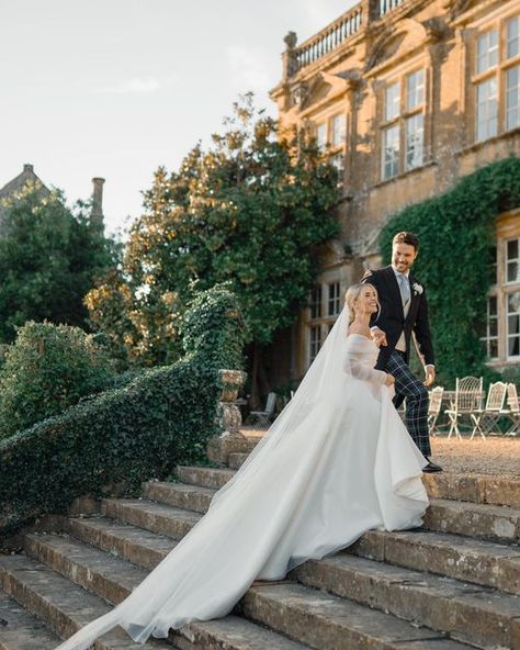 Brympton House on Instagram: "T H E S O U T H T E R R A C E -⠀ The Gorgeous South Terrace makes a beautiful backdrop for photos. We are in love with this dreamy shot taken of the beautiful I&F over their weekend wedding by the super talented @rebeccasearlephotography It’s looking like this weekend will be another sunny one 🤍 ______________________________⠀⠀ 📷 Photography: @rebeccasearlephotography ___________________________________" Backdrop For Photos, Weekend Wedding, Party Barn, Bride Guide, Beautiful Backdrops, Photography Inspo, Image Types, R A, This Weekend