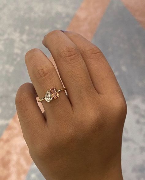 Peach Diamond Engagement Ring, Dainty Toi Et Moi Ring, Unique Vintage Style Engagement Rings, Alternative Engagement Rings Boho, Two Gem Engagement Ring, Two Stone Wedding Ring, Most Unique Engagement Rings, Engagement Rings Two Stone, Unique Engagement Rings Unique Engagement Rings Non Traditional