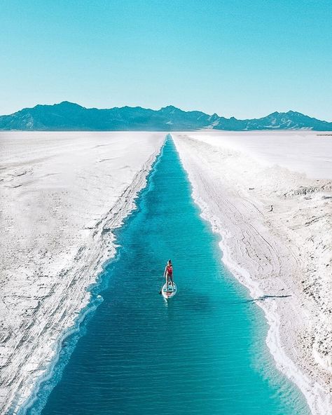 Utah Parks, Gorgeous Landscapes, Salt Ponds, Bonneville Salt Flats, Utah Road Trip, Travel Inspiration Destinations, Utah Travel, Salt Flats, Utah Usa