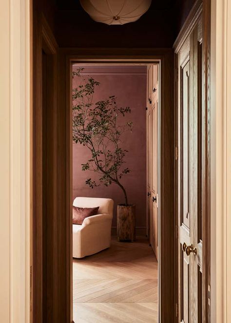 Bedroom by Blank-Slate Studio Mauve Walls, Brown Rooms, Popular Interior Design, Ceiling Detail, Bedroom Photos, Bedroom Red, Apartment Plans, Minimalist Interior Design, Interior Photography