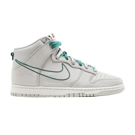 Check out the Dunk High SE 'First Use Pack - Green Noise' on GOAT Notes Iphone, Green Noise, Dunks Nike, Shoe Women, Nike Dunk High, Dunk High, High Shoes, Cheap Nikes, Cool Shoes