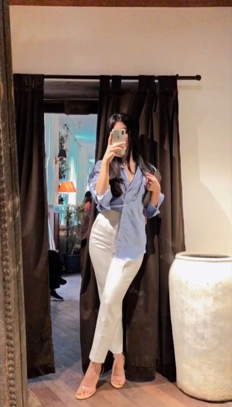 Poses For Formal Wear, Blue Shirt With White Pants, Shirt Outfits Women Formal, Modest Outfits For Short Women, Ootd Simple, Celebrity Casual Outfits, Desi Fashion Casual, Casual College Outfits, Trendy Dress Outfits