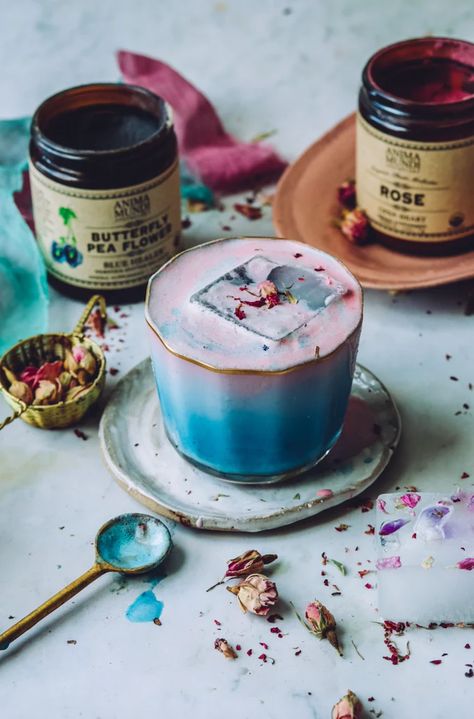 BLUE BUTTERFLY ROSE Latte Chocolate Protein Recipes, Pregnancy Mocktails, Rose Latte, Art Aesthetics, Healthy Shopping, Latte Recipe, Food Writing, Chocolate Protein, Shop Ideas