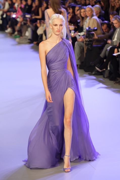 Purple Reign  #ELIESAAB  #haute-couture  #ss14 #PFW Red Carpet Dresses Purple, Purple Couture Gown, Purple Couture Dress, Purple Silk Gown, Purple Haute Couture, Purple Gala Dress, Couture Gown, Purple Gown, Purple Runway Fashion