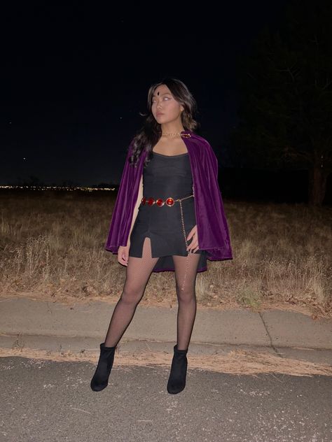 Purple, Raven, Teen Titans, Beast Boy Holloween Costume Ideas Raven, Halloween Costumes Raven Starfire, Robin And Raven Costume, Modest Starfire Costume, Halloween Costumes Raven Teen Titans, Raven Costume Women, Ravena Cosplay Casual, Raven Dc Costume, Raven And Beastboy Titans Costume Halloween