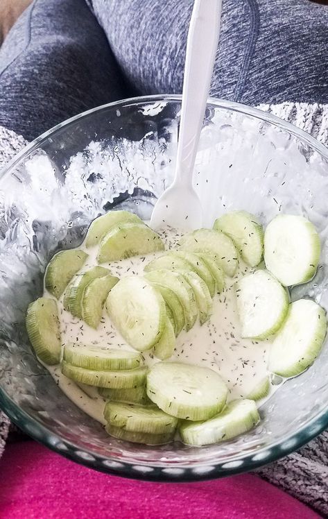 Cucumber Salad Recipe | 24-Weeks Pregnancy Update - My Life as Mrs Pregnancy Sandwiches Ideas, Pregnancy Salad Recipes, Pregnancy Sandwiches, Easy Pregnancy Lunches, Pregnancy Dinner Ideas, Pregnancy Cravings Food, Vegan Cucumber Salad, Pregnancy Lunch Ideas, Pregnancy Food Cravings