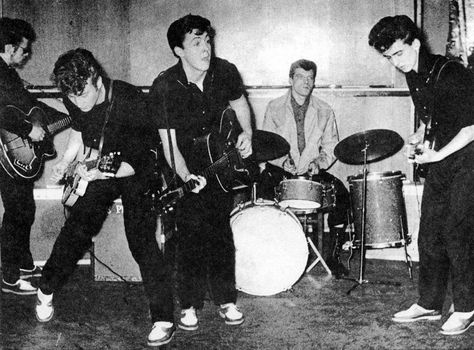 A rare photo of the Silver Beetles, rocking out on the stage in 1960 — only months away from changing their name officially to The Beatles. | 26 Famous People From History Like You've Never Seen Before Stuart Sutcliffe, Beatles Quotes, The Quarrymen, Photos Rares, Apple Ii, Lennon And Mccartney, Beatles Photos, Beatles Pictures, Michael Collins