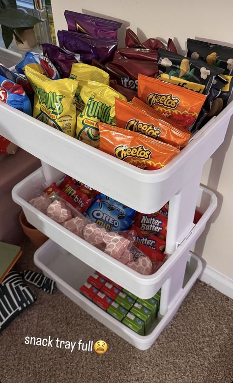 Room Snack Ideas, Snack Setup For Room, Snack Dresser, Snacks For Room, Organized House Ideas, Snack Shelf Ideas In Bedroom, Room Snacks, Snacks In Room, Snack Bar Bedroom