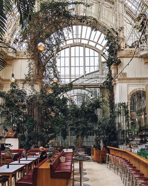 Restaurants Decor on Instagram: “🌟TODAY'S FEATURE🌟 📸: @andreannu 🗺: Palmenhaus Brasserie, Vienna, Austria @palmenhausbrasserie • • #restaurantsdecor_andreannu…” Vienna Waits For You, Vienna Travel, Imperial Palace, Vienna Austria, Glass House, Eastern Europe, Travel Aesthetic, Budapest, Vienna