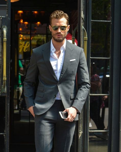 Jamie Dornan Quitting Christian Grey Role: Calls 'Fifty Shades Darker' Just A Job | Celeb Dirty Laundry Christian Grey Jamie Dornan, Grey Suit Men, Christian Grey, Men’s Suits, Business Outfit, Gray Suit, Mens Fashion Suits, Dakota Johnson, Jamie Dornan