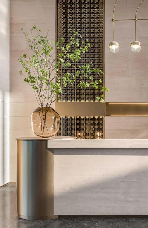 Hotel Front Design, Hotel Lobby Design, Lobby Interior Design, Reception Desk Design, Lobby Reception, Hotel Reception, Modern Exterior House Designs, Lobby Interior, Counter Design