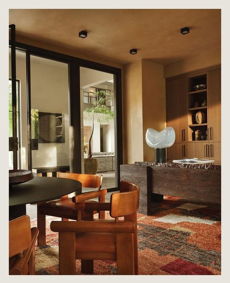 Midcentury Interior, Concrete Effect Paint, Midcentury House, 70s Interior, Kelly Wearstler, Fall Home, Autumn Vibes, Desk Design, Interior Inspo