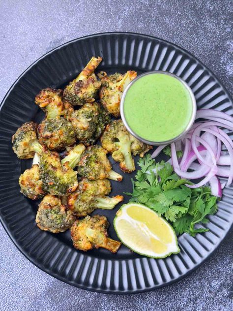 Malai Broccoli (Air Fryer & Oven) Malai Broccoli, Low Carb Indian Food, Keto Indian Recipes, Keto Indian Food, Indian Food Vegetarian, Pani Puri Recipe, Spinach Soup Recipe, Vegetarian Indian Recipes, Chocolate Pasta